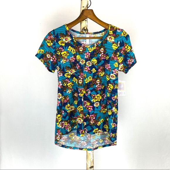 LuLaRoe Floral Classic T - Picture 1 of 7